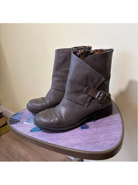 Women's Blowfish Malibu Grey Ankle Boots with Floral Lining 8.5